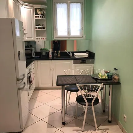 Apartment Avec Jardin A 5 Min De Marche Du Centre De Et Plages *