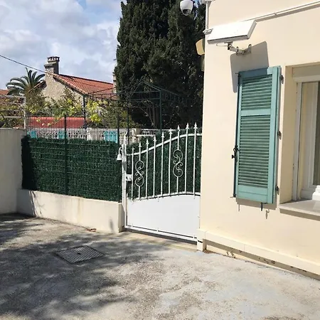 Avec Jardin A 5 Min De Marche Du Centre De Et Plages Apartment Cannes